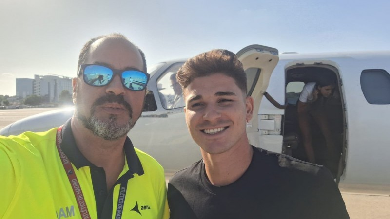 Julián Álvarez llegó a Madrid para firmar con el Atlético