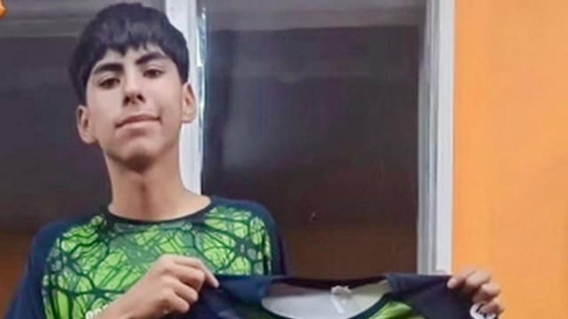 Un joven jugador de Petroquímica fue convocado a la preselección argentina de handball