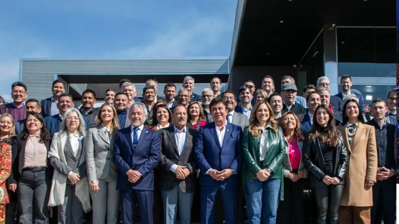 Intendentes alertan sobre una inminente "catástrofe económica y social"