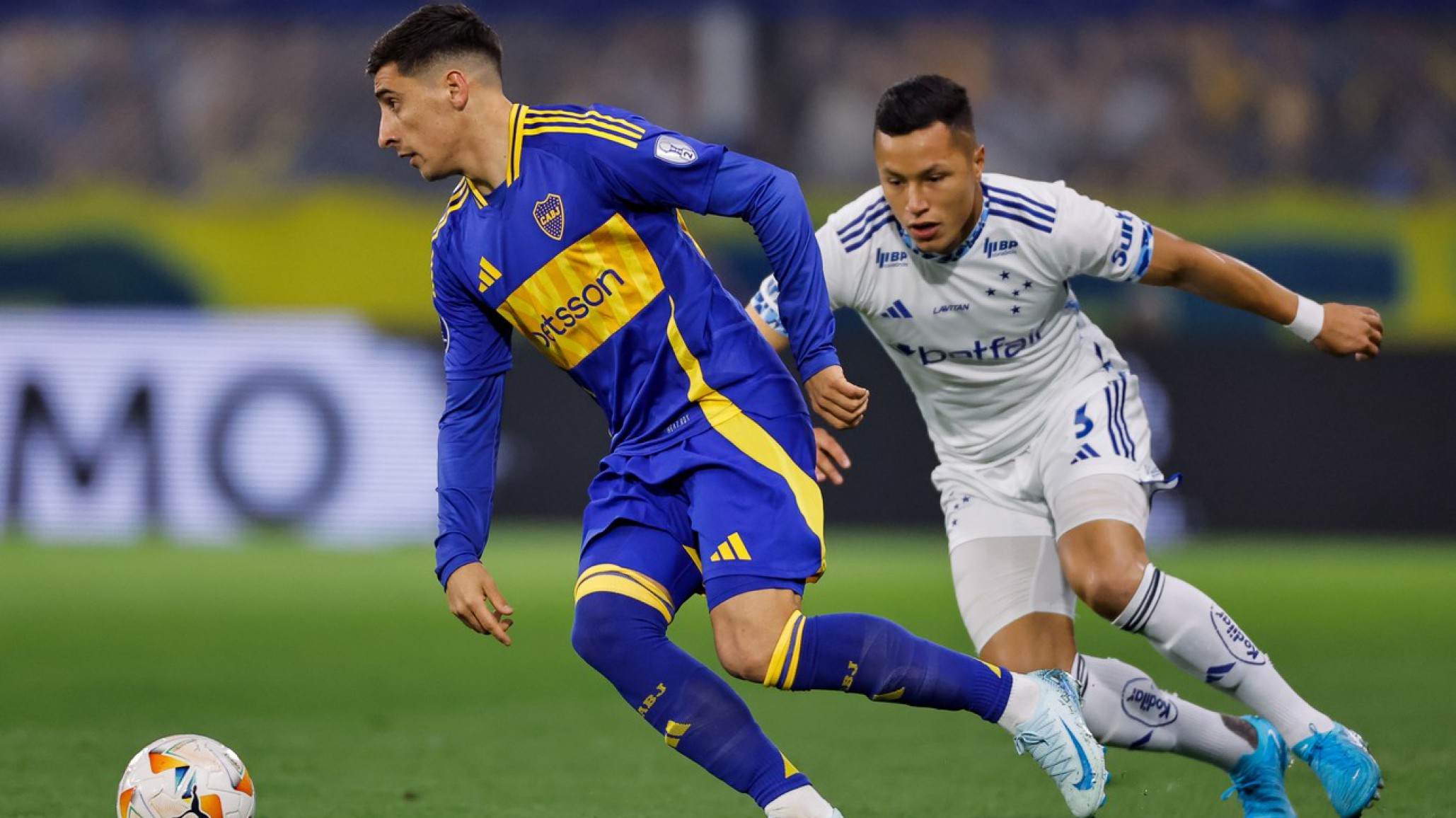 Boca Juniors superó a Cruzeiro con un golazo de Cavani y tomó ventaja en los octavos de la Sudamericana