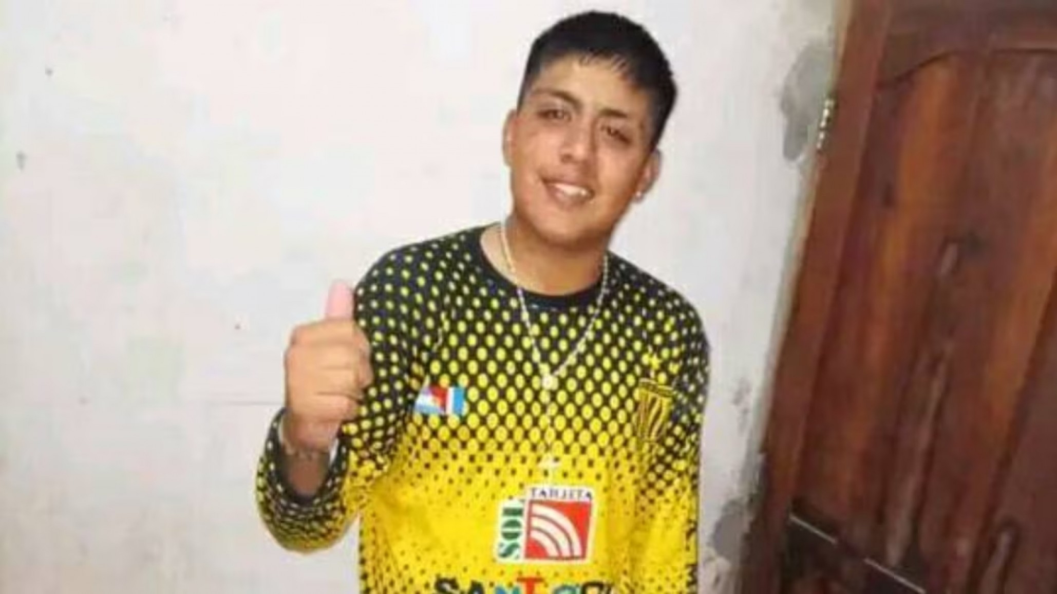 Un joven de 18 años fue asesinado al intentar rescatar a su madre tras varios días cautiva