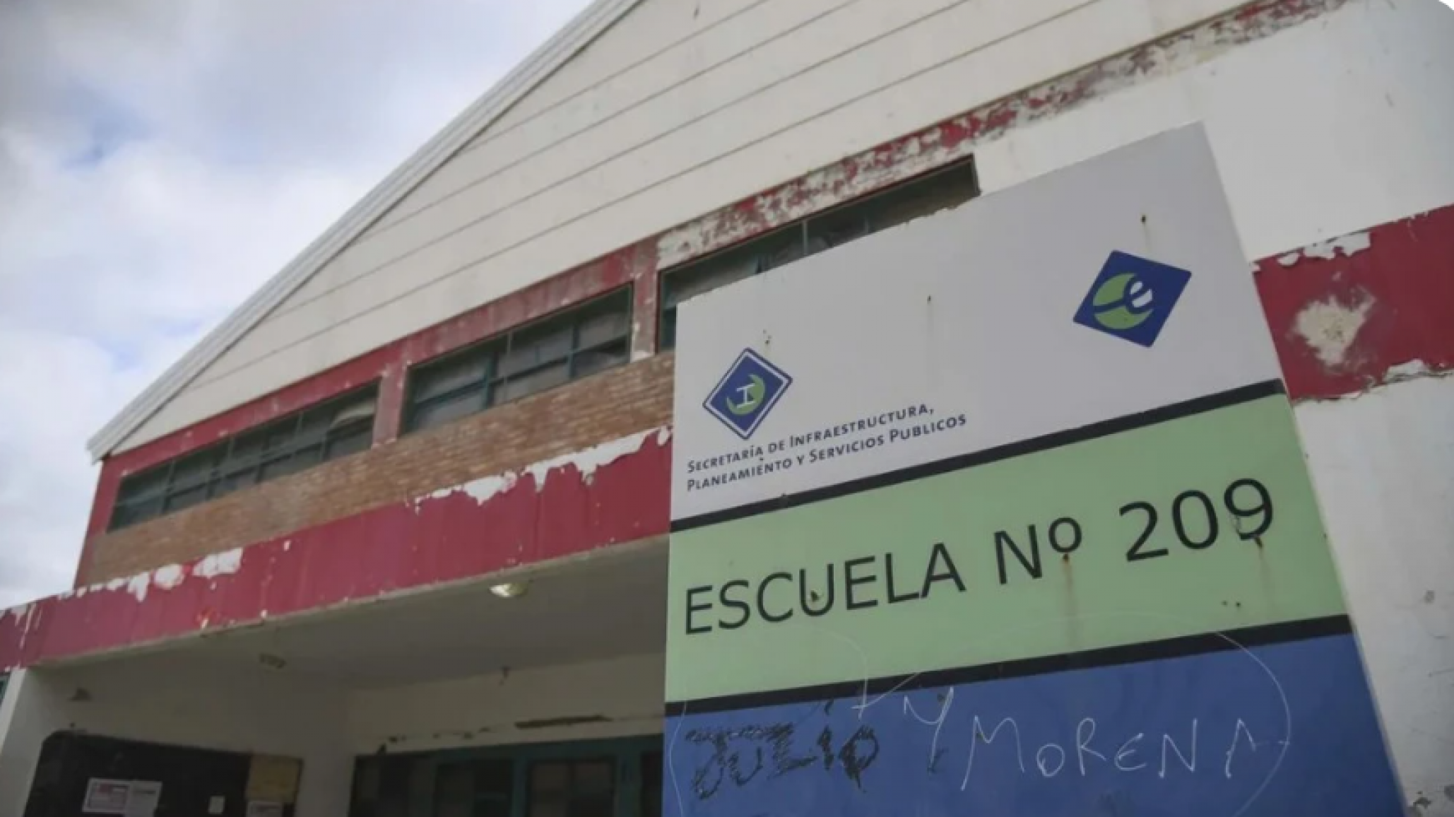 Escuela 209: Más de 600 estudiantes sin clases desde el receso invernal