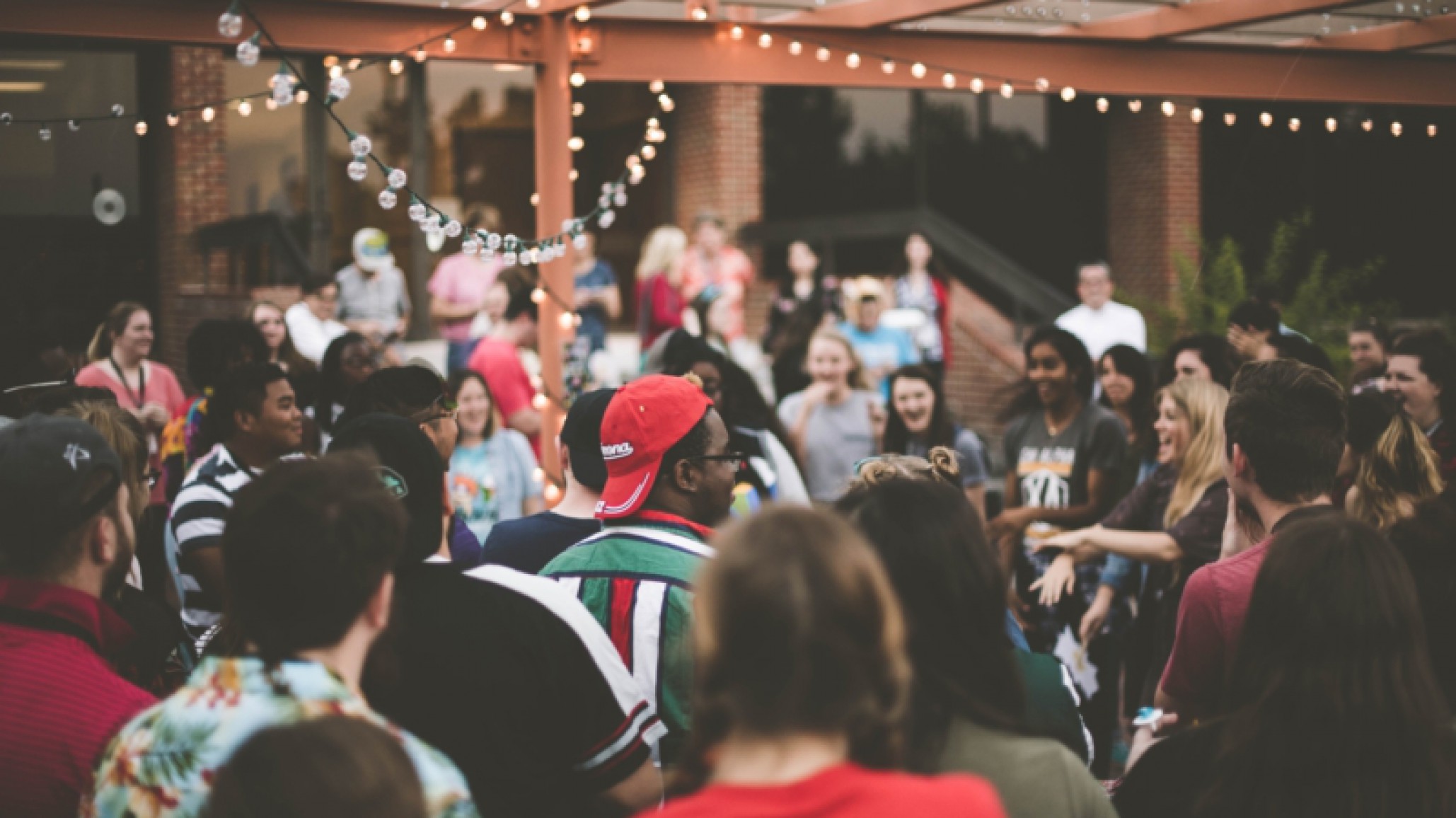 El gobierno eliminó la obligación de pagar a Sadaic por pasar música en fiestas privadas