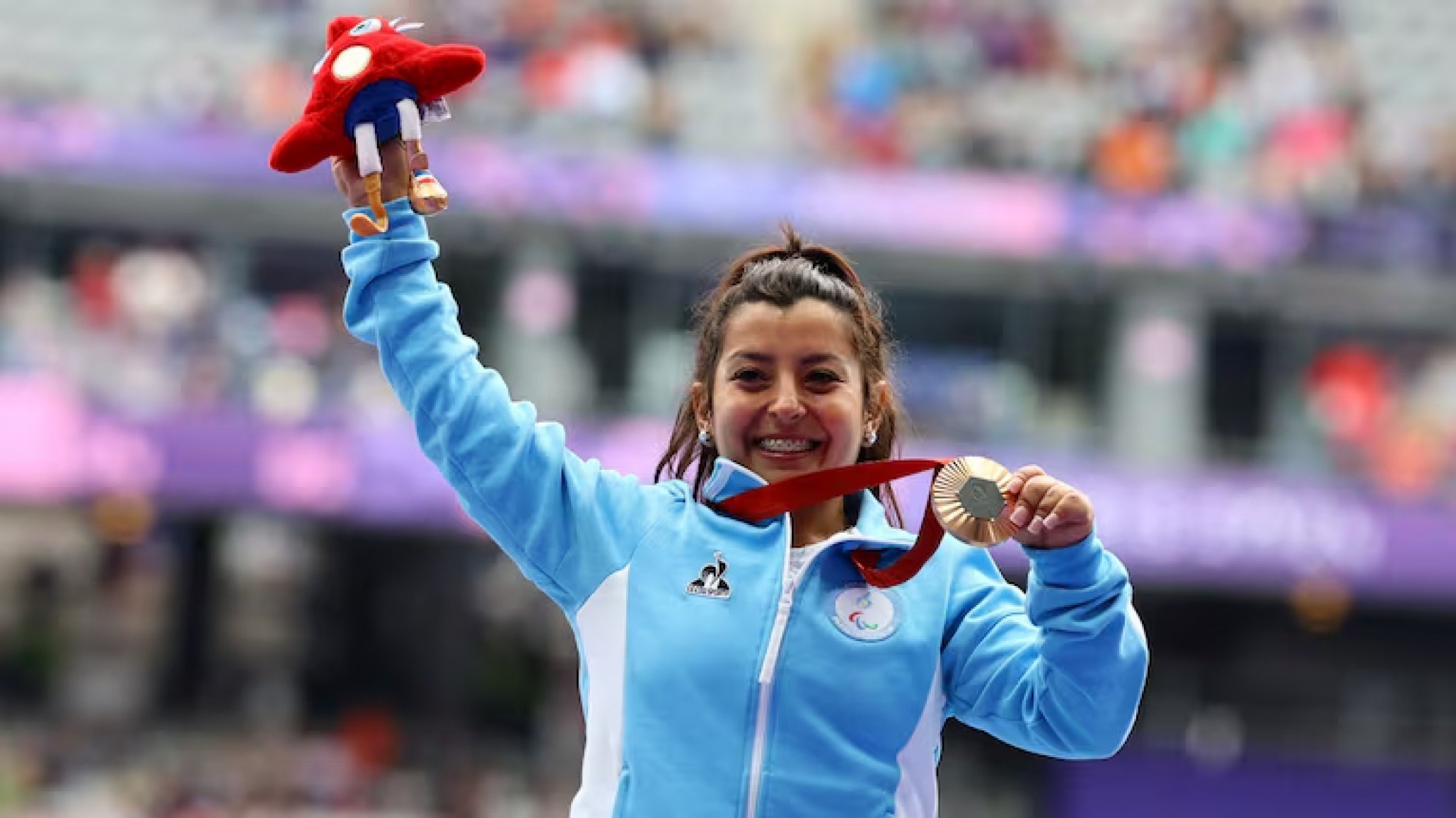 Antonella Ruiz Díaz ganó la primera medalla para Argentina en los Juegos Paralímpicos