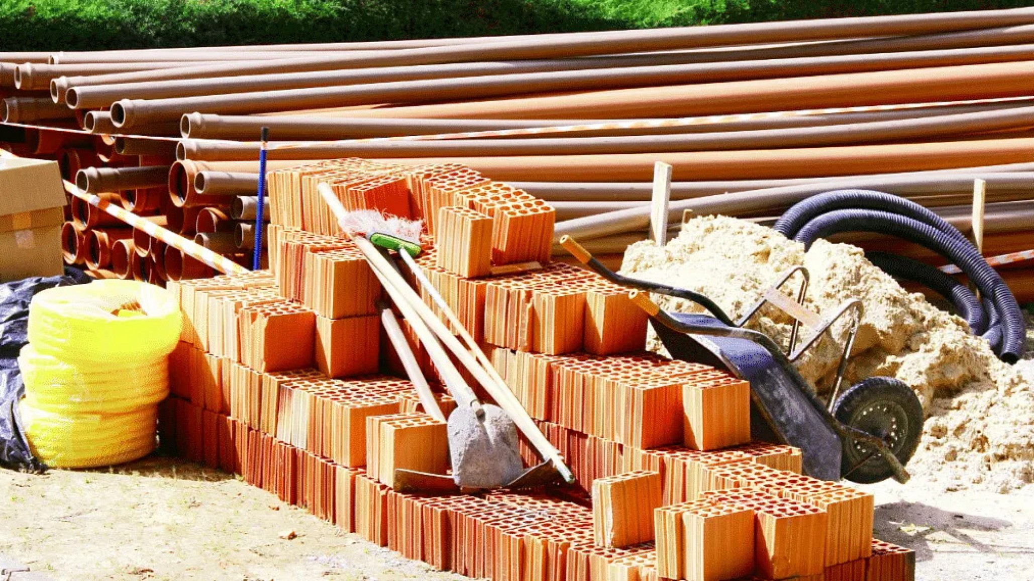 Caída de 4,3% en la venta de insumos para la construcción en agosto