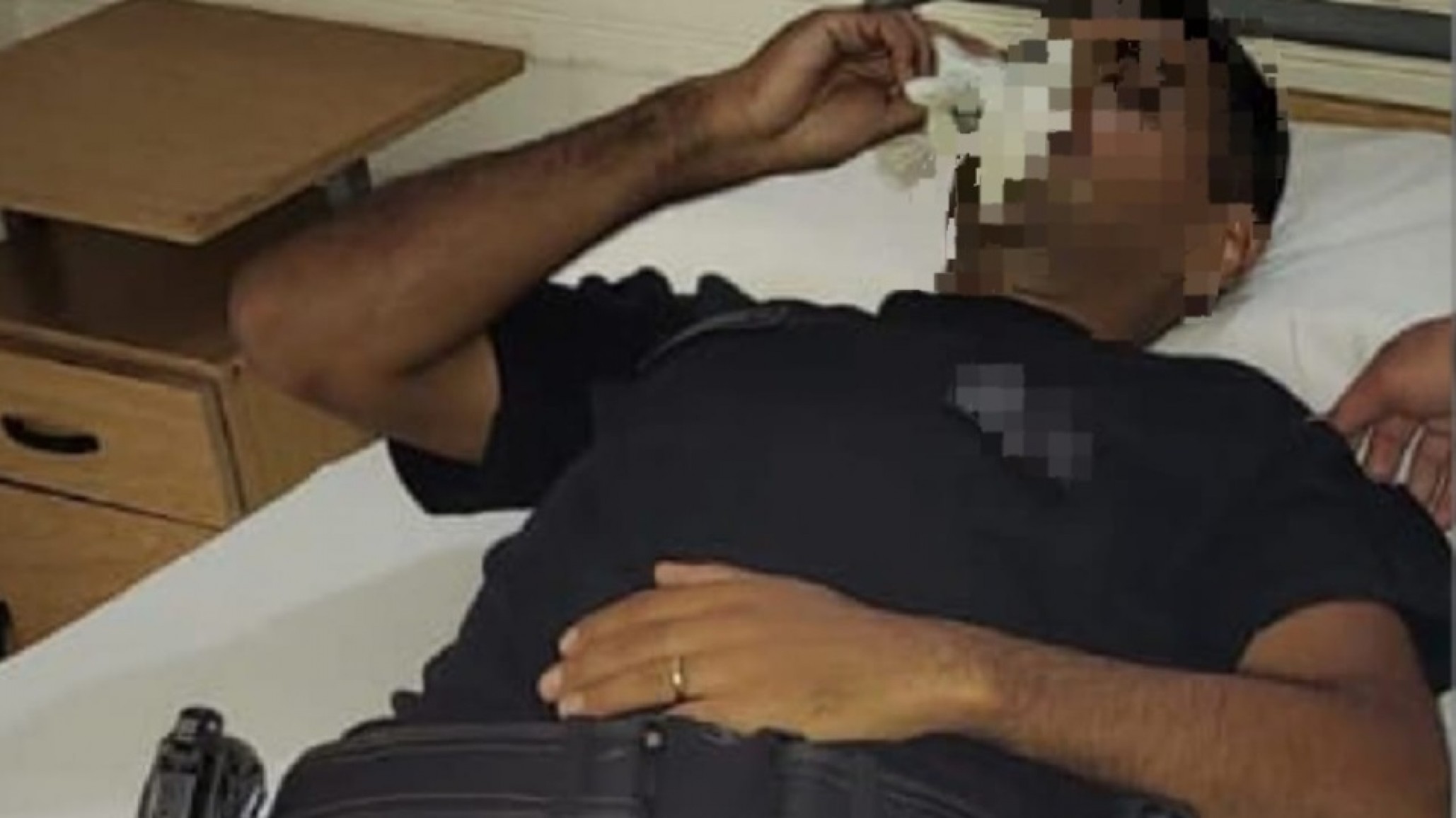 Un preso y su madre golpearon a dos policías durante el horario de visita