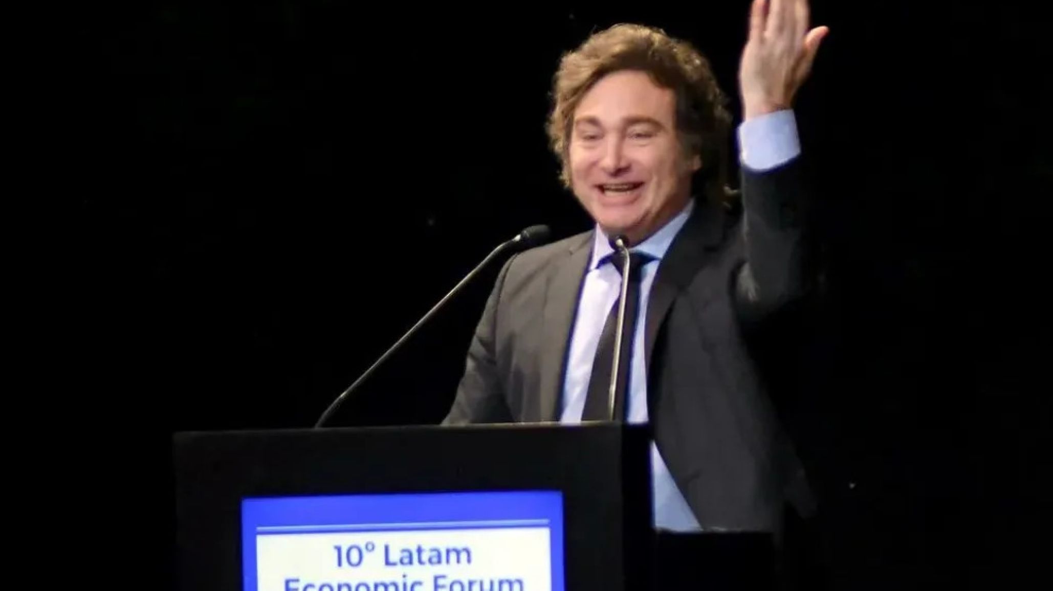 Ley de Padrinazgo Presidencial: Javier Milei será padrino de un séptimo hijo varón
