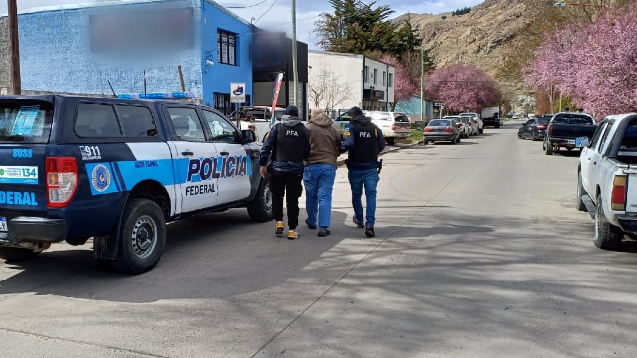 Trata de personas en Chubut: Un hombre de 76 años detenido por someter a 20 personas