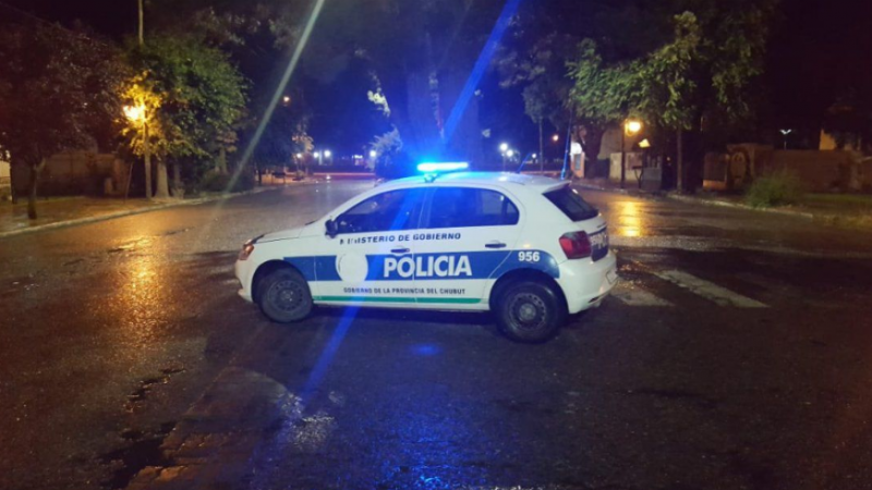 Detienen a dos motochorros por robo a mano armada en el barrio Corti