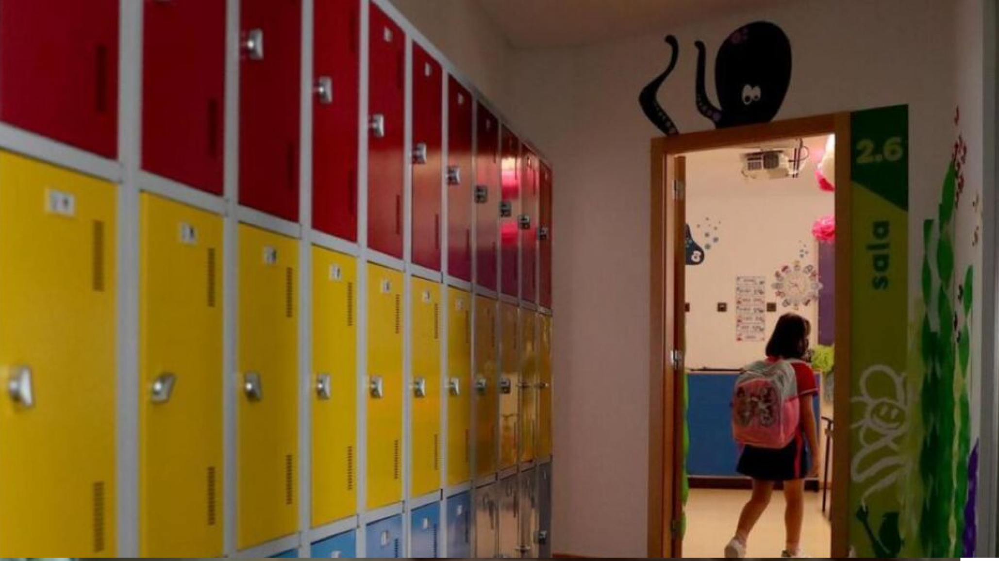 Un niño de 12 apuñaló a sus compañeros en la escuela y uno de ellos está grave