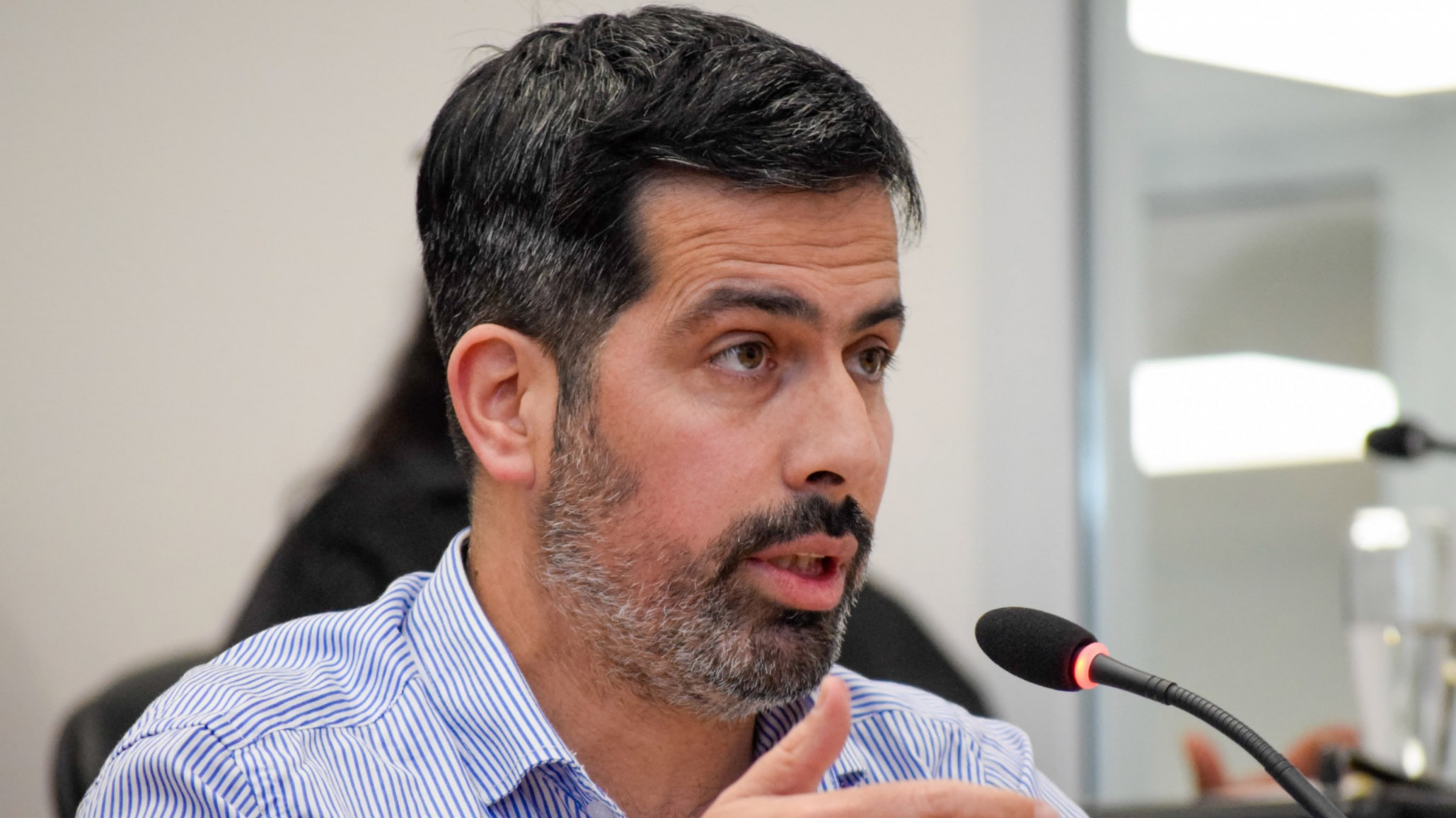 Cufré sobre el Bono de Hidrocarburos: "No se puede traicionar a nuestros vecinos con este silencio"