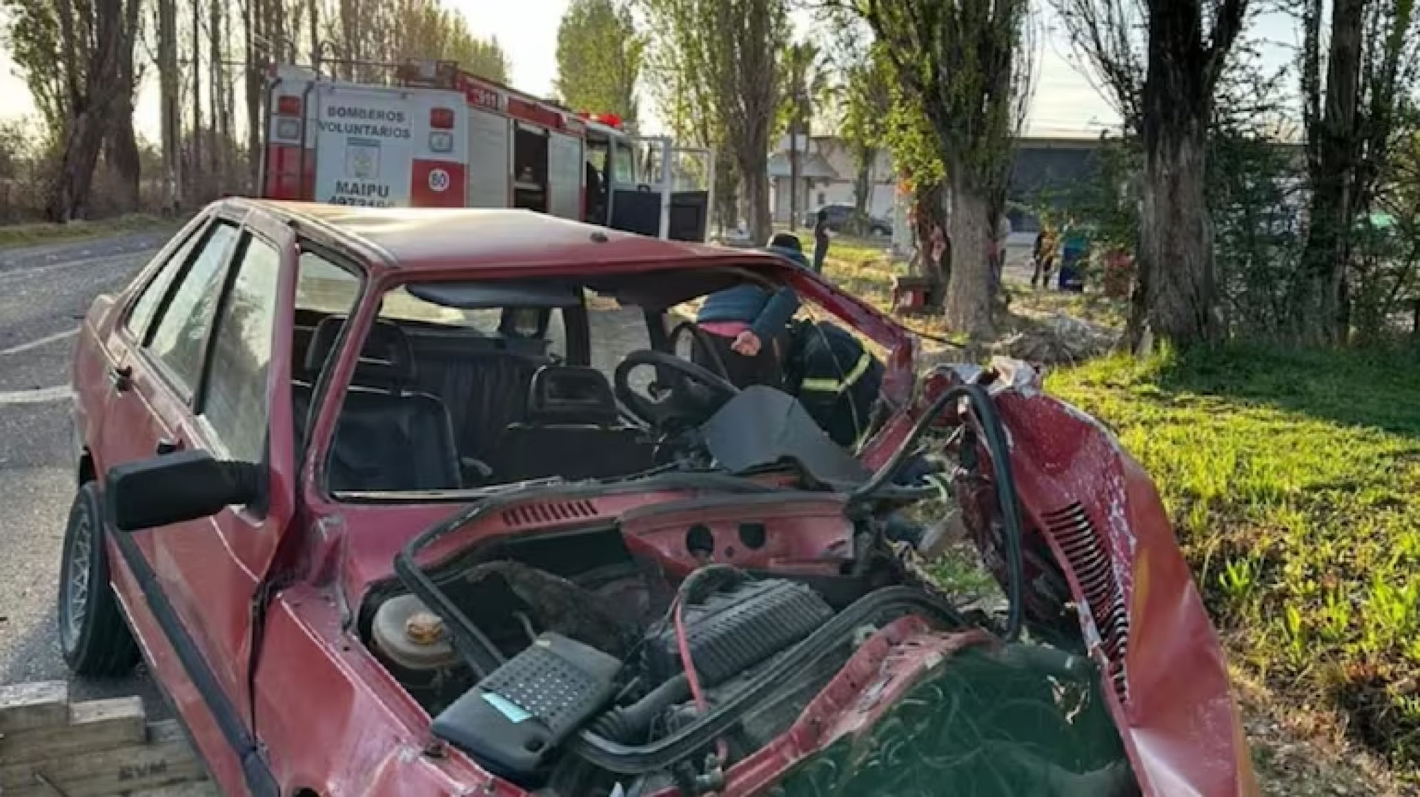 Joven de 24 murió al chocar de frente contra un colectivo