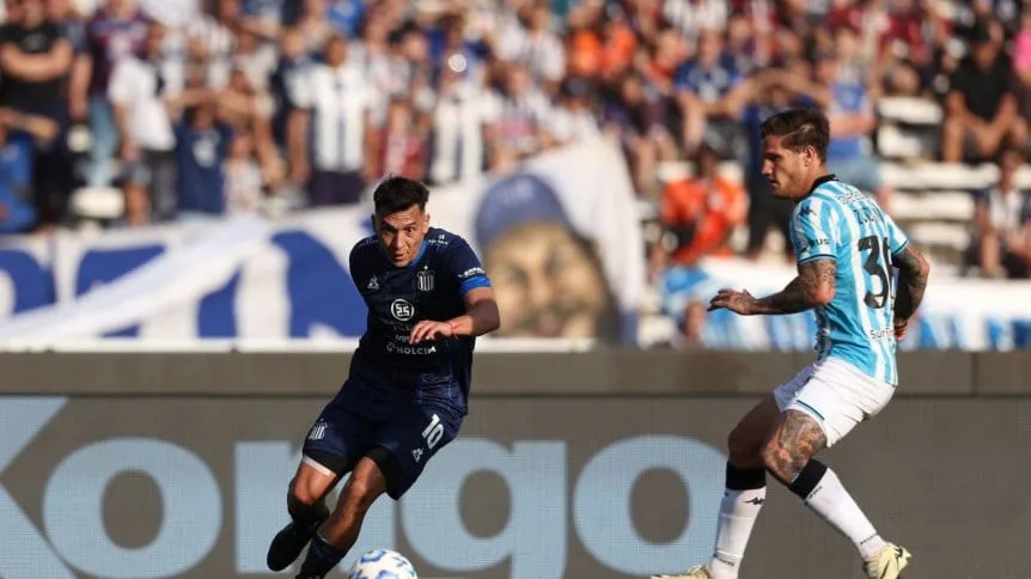 Con uno menos Talleres le ganó a Racing