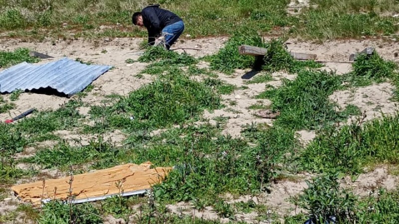 Demolieron una construcción precaria en la zona del cerro