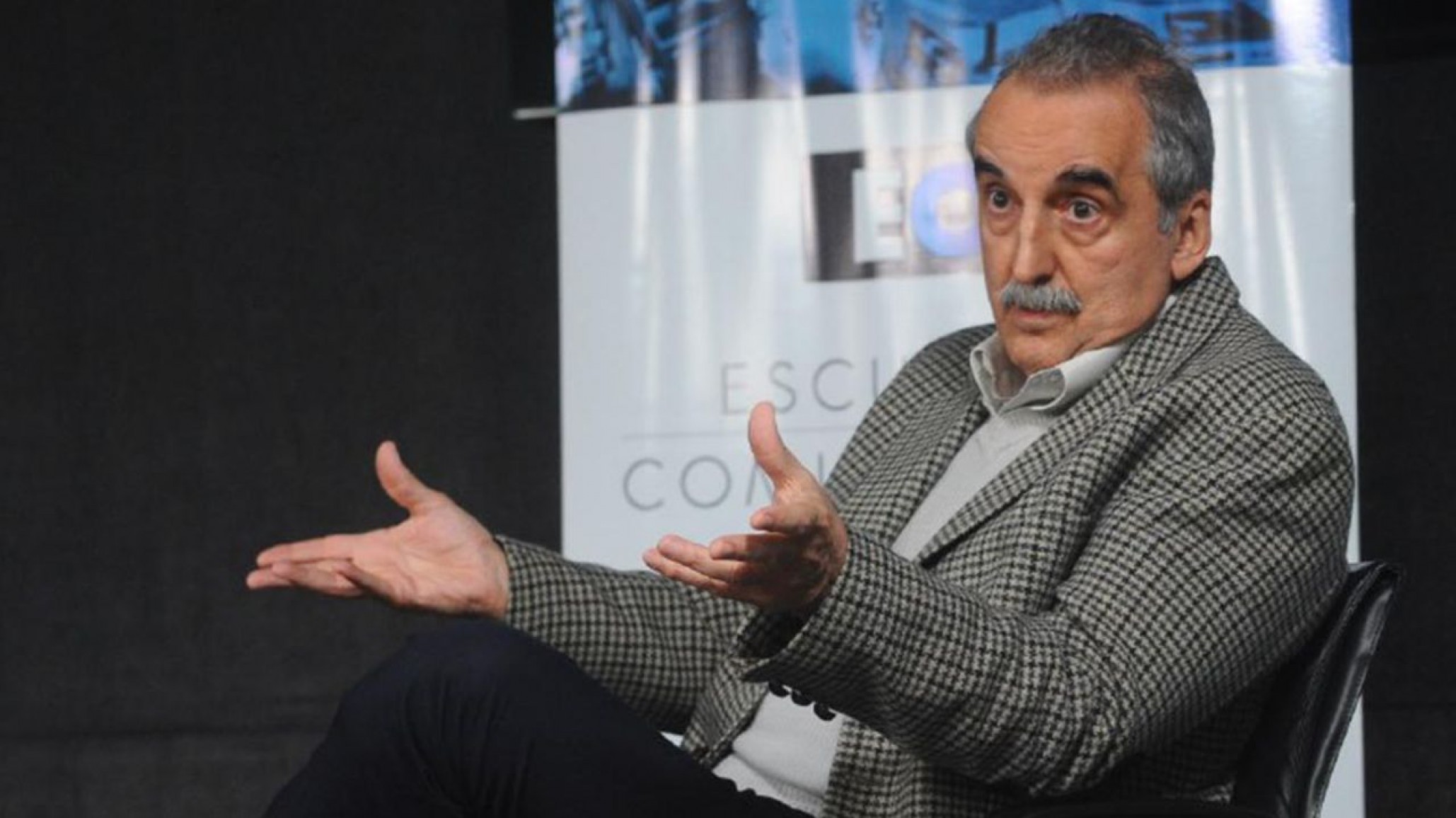 Este sábado Guillermo Moreno se presenta en el Teatro Español