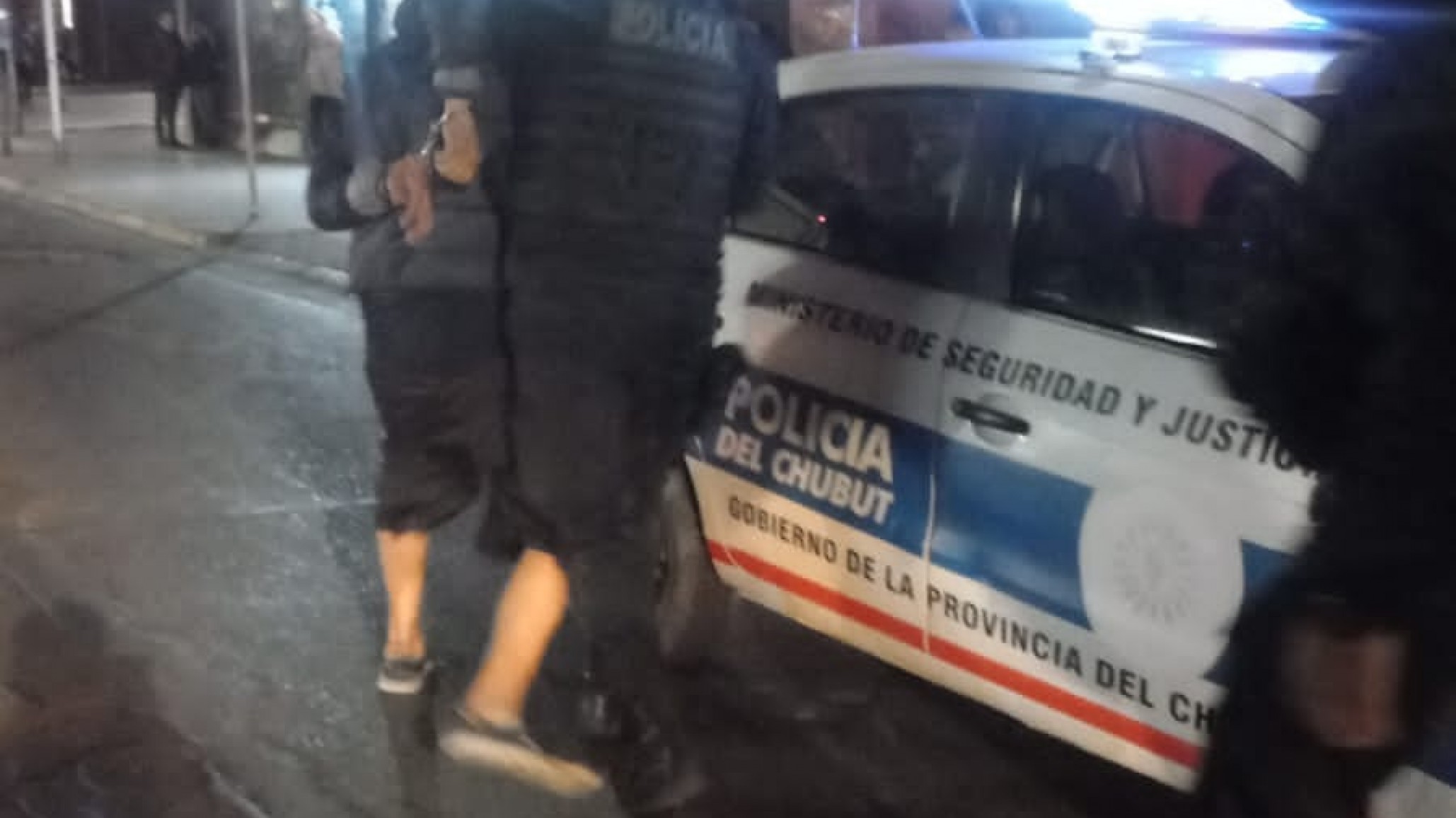 Amenazó a la víctima con un arma blanca y fue detenido