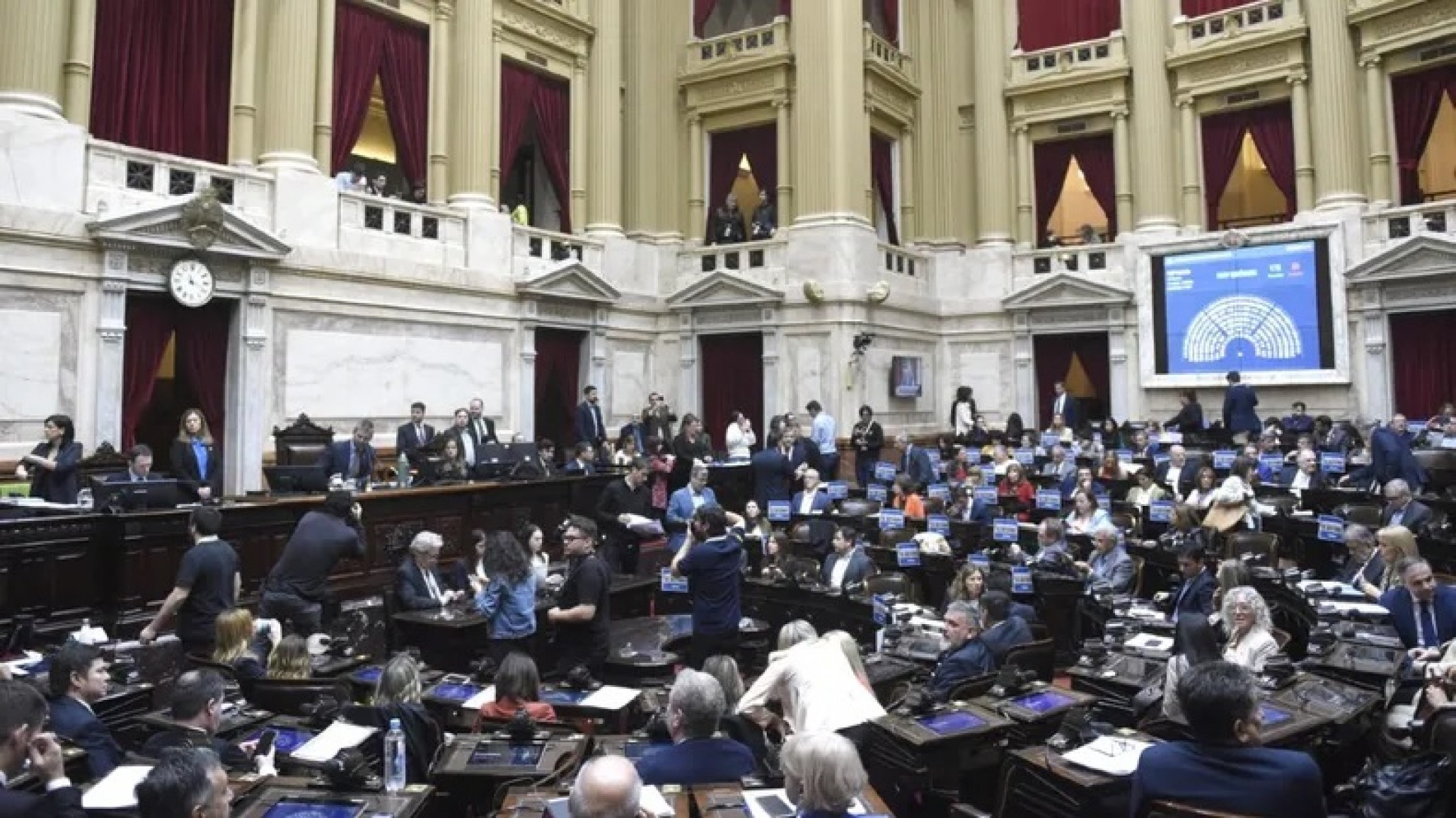 No hay financiamiento para las universidades: Diputados ratifica el veto de Milei