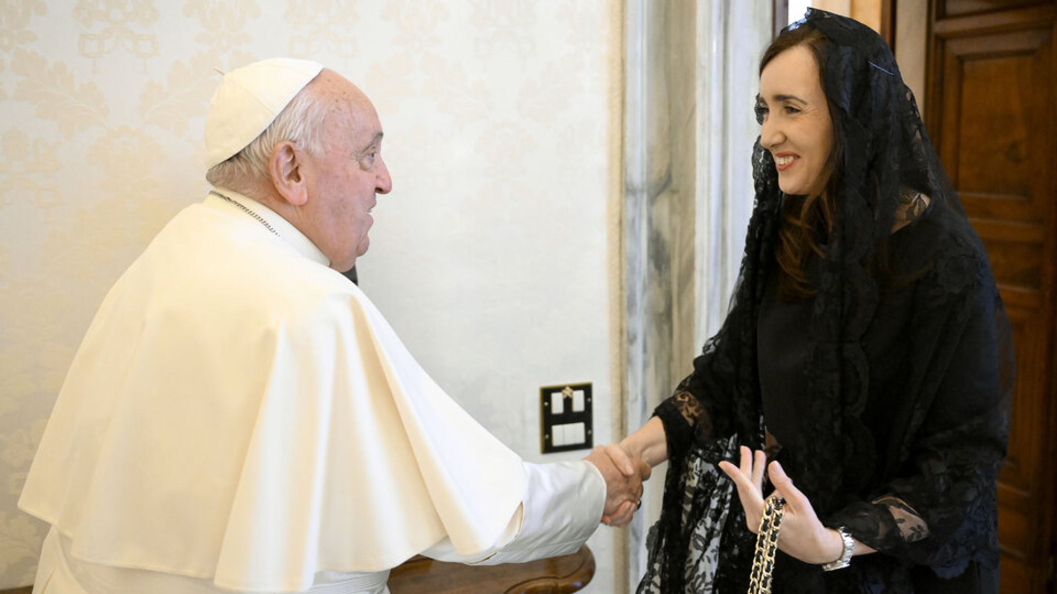 Victoria Villarruel se reunió con el Papa Francisco en el Vaticano