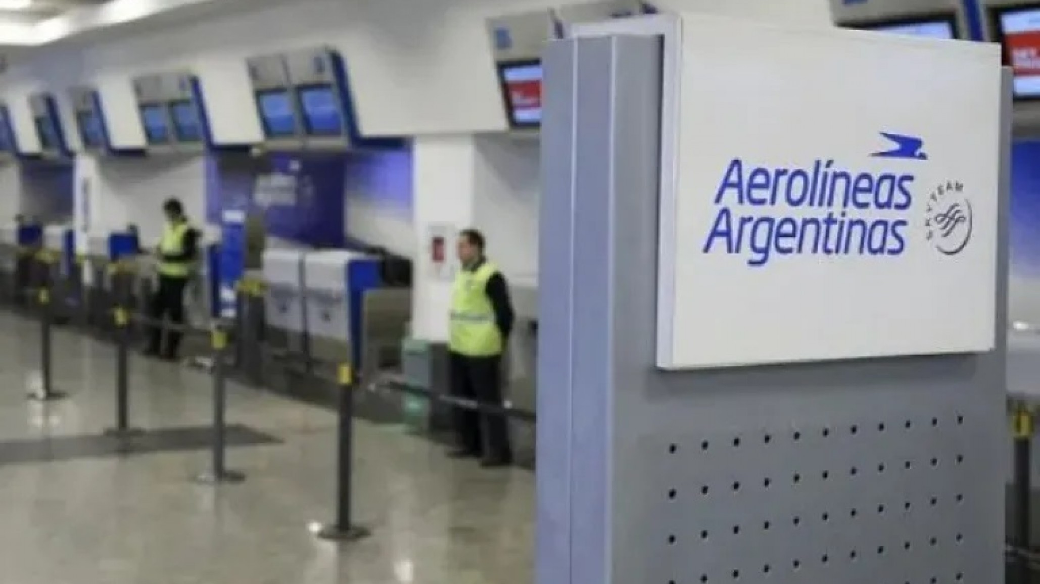 Cierran oficinas de Aerolíneas Argentinas en Comodoro Rivadavia por falta de personal