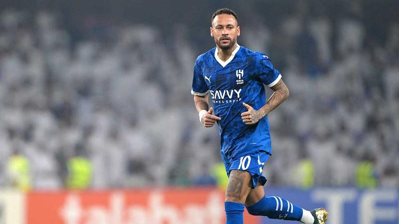 Despues de un año sin jugar, Neymar regresó a las canchas