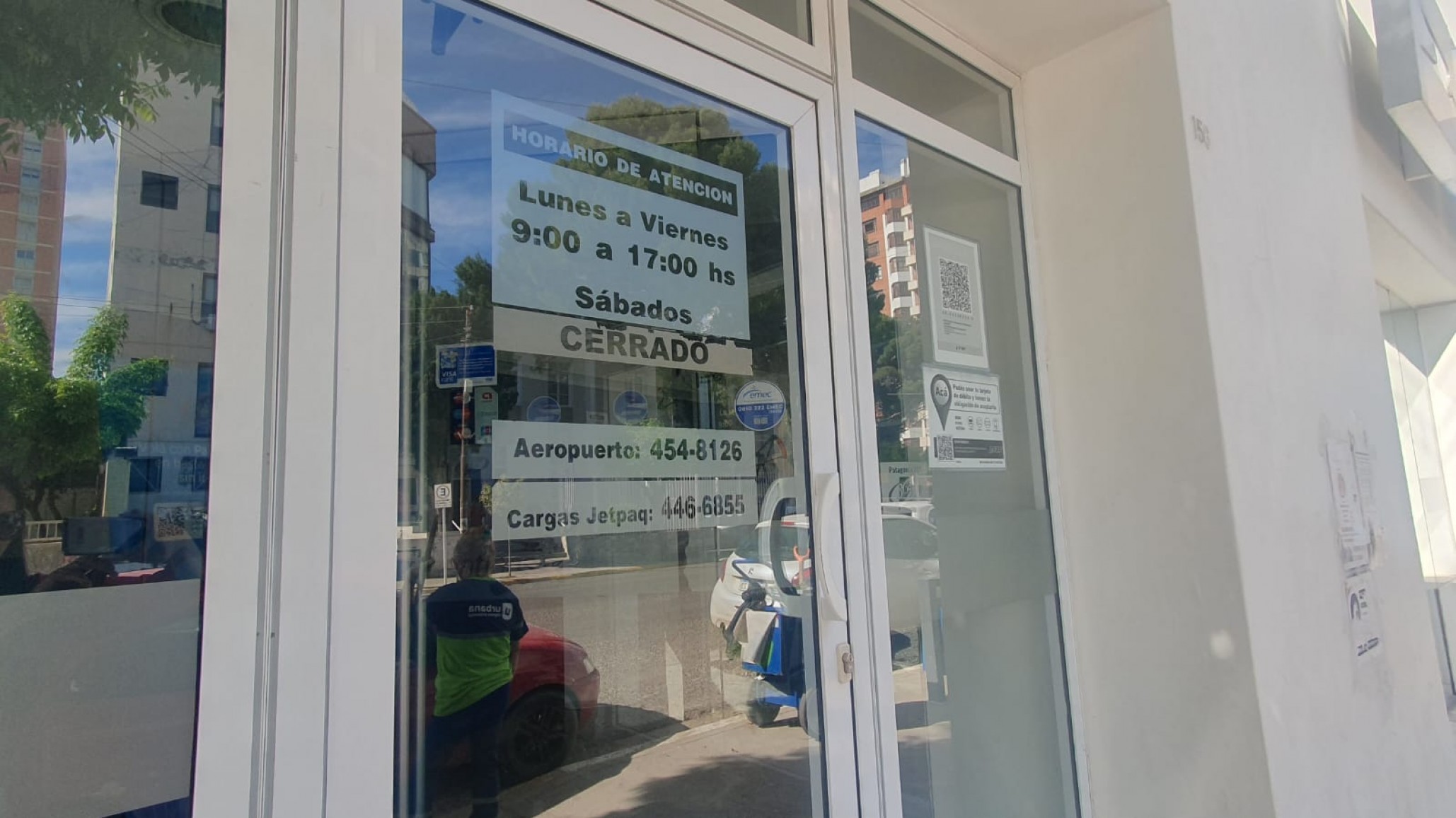 "Las oficinas de Aerolíneas permanecerán cerradas por falta de personal", aseguró Carolina González