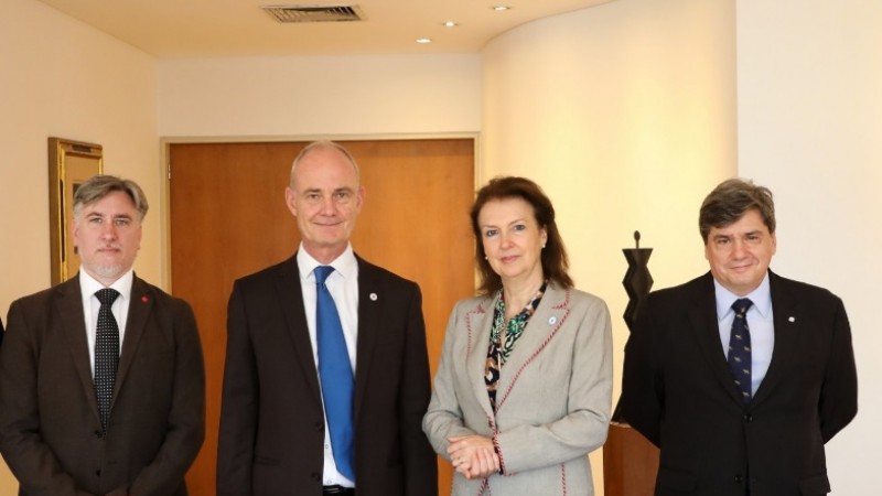 La Cancillería utilizó "Falklands" en un comunicado sobre Malvinas