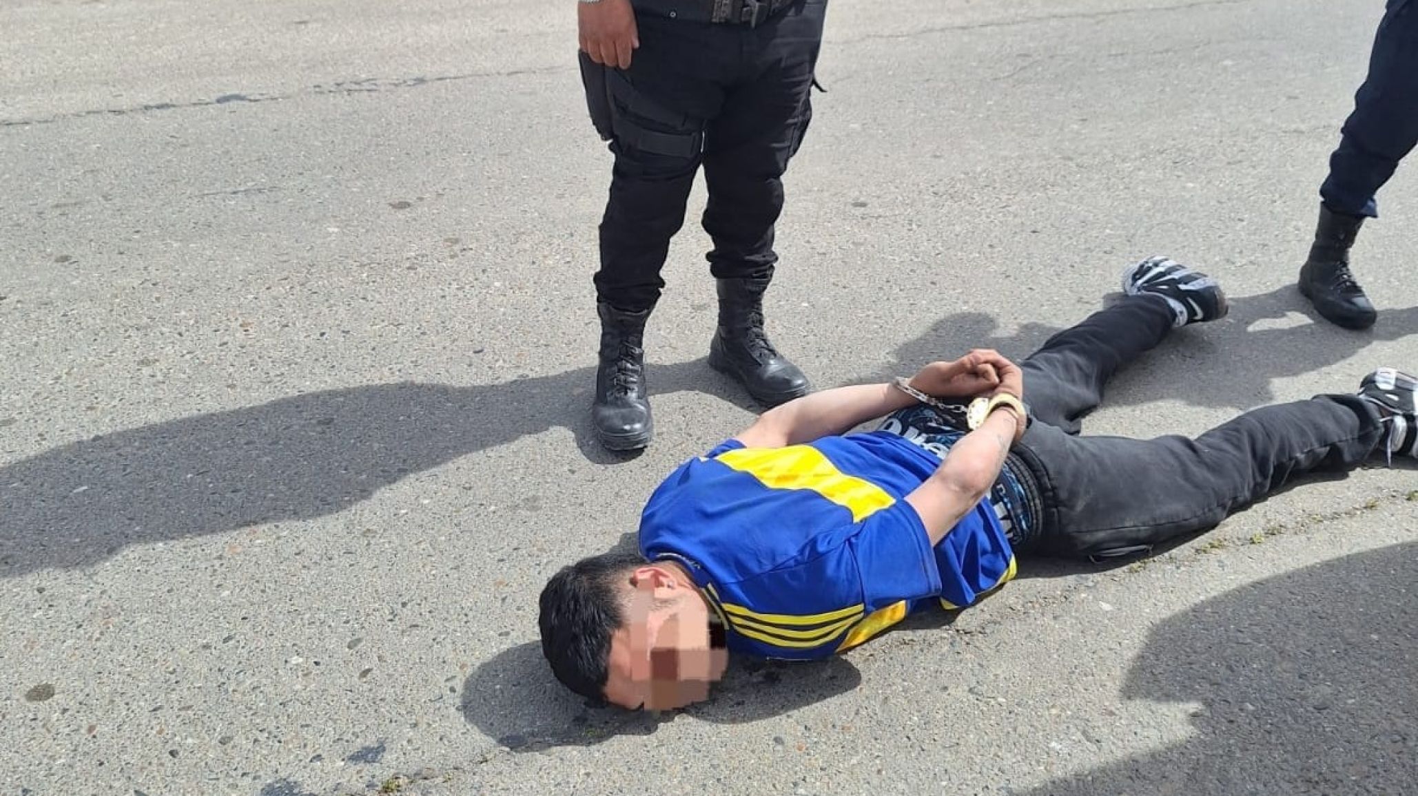 Barrio Roca: Lo persiguieron en auto y amenazaron con un arma de fuego