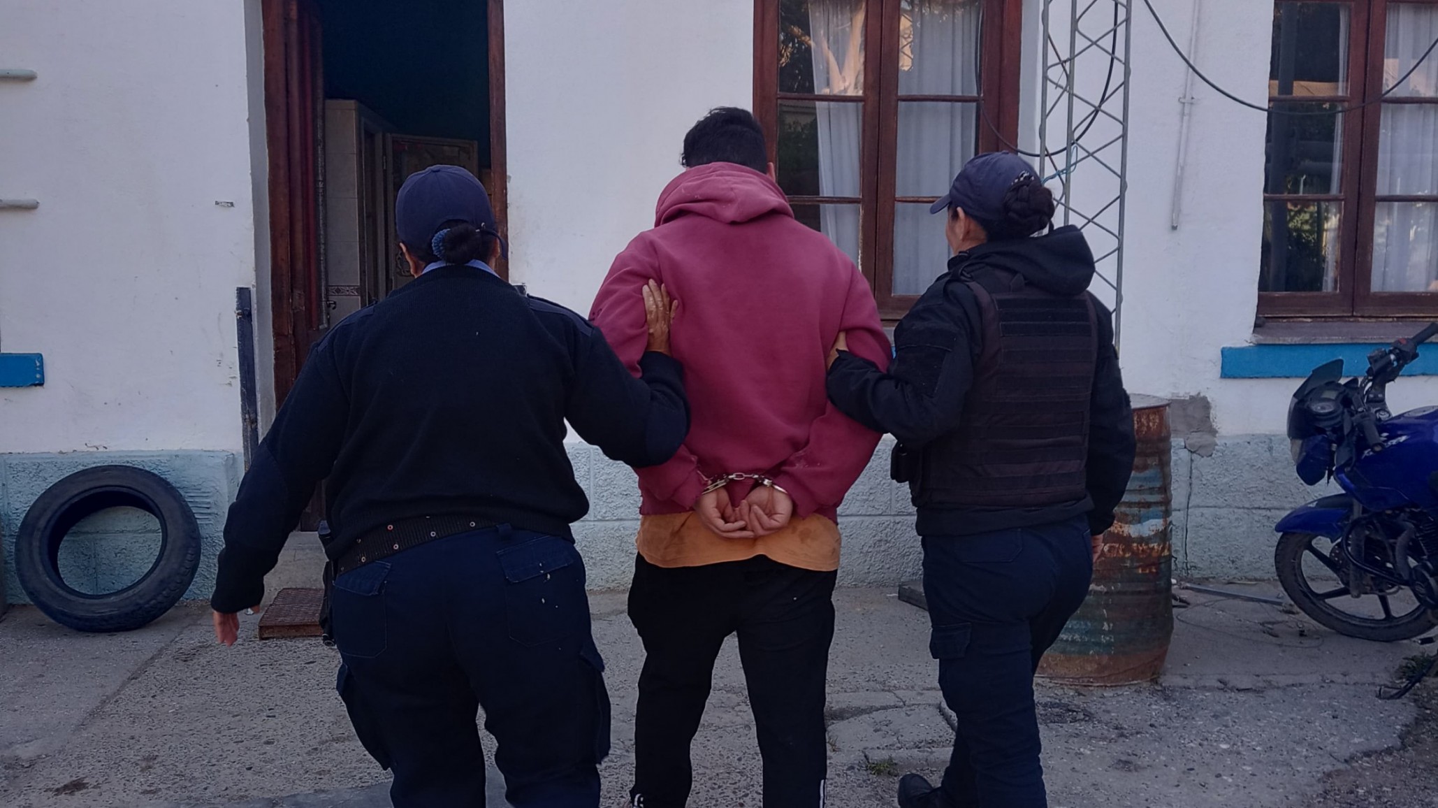 En una reunión familiar un hombre acuchilló a su hermano: la víctima se encuentra internada