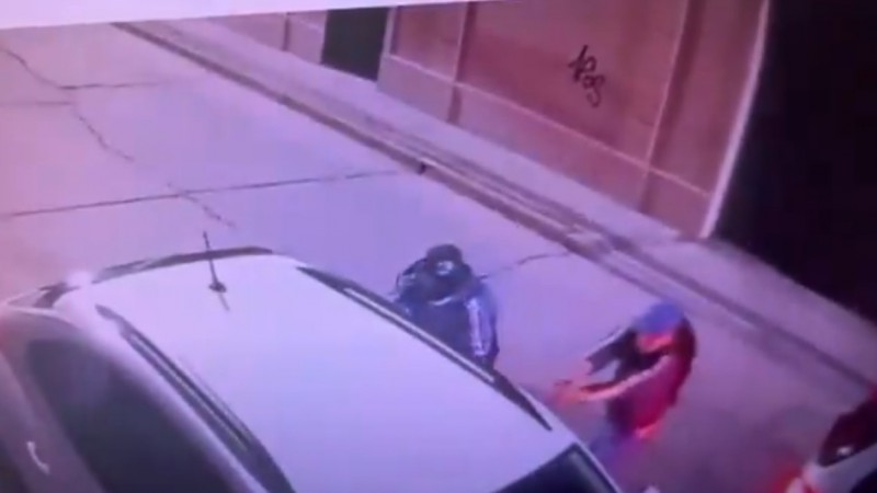 Un militar retirado mató a un ladrón que intentó asaltarlo: video lo exculpa