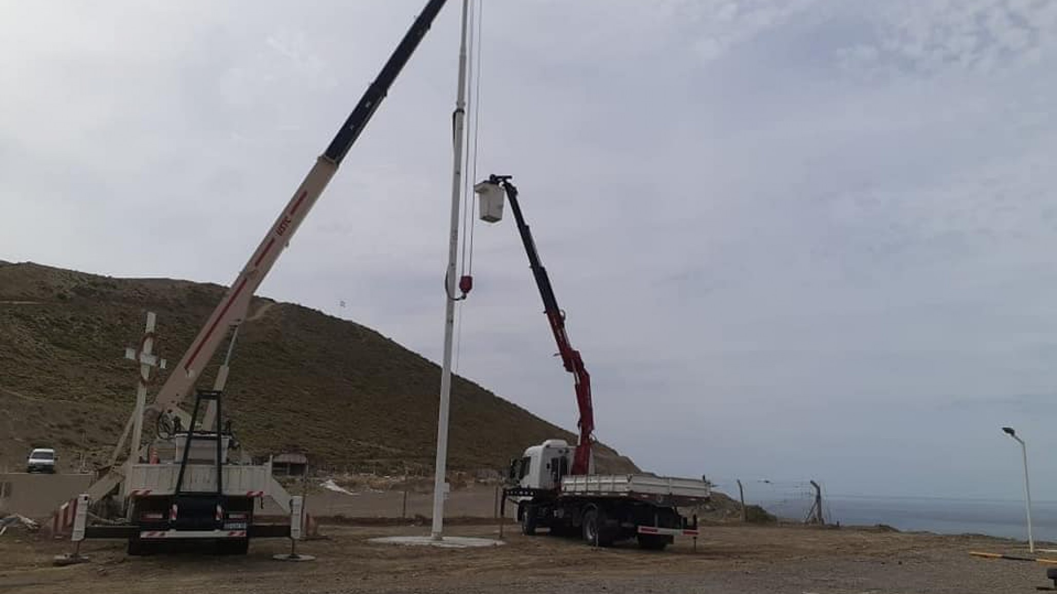 Robaron el mástil del Cerro Chenque: "No es algo que se levanta en una camioneta y se lleva"