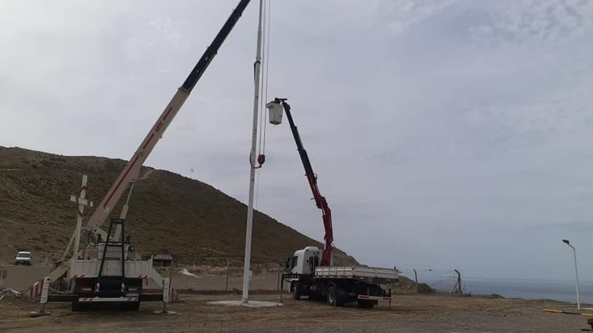Robaron el mástil del Cerro Chenque: "No es algo que se levanta en una camioneta y se lleva"