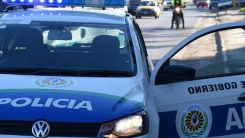 Robaron una camioneta Jeep Cherokee en Rada Tilly
