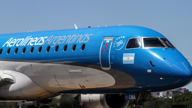 Aerolíneas Argentinas suspendió las negociaciones con los gremios por las nuevas medidas de fuerza