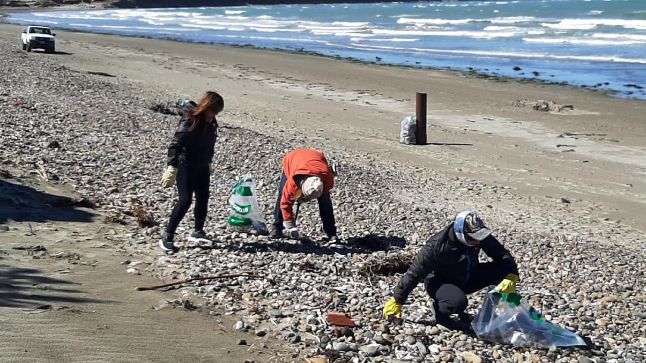 Este sábado habrá limpieza de playas en Comodoro y Rada Tilly: "Hay que ir con ganas y dar el ejemploa los más chicos"
