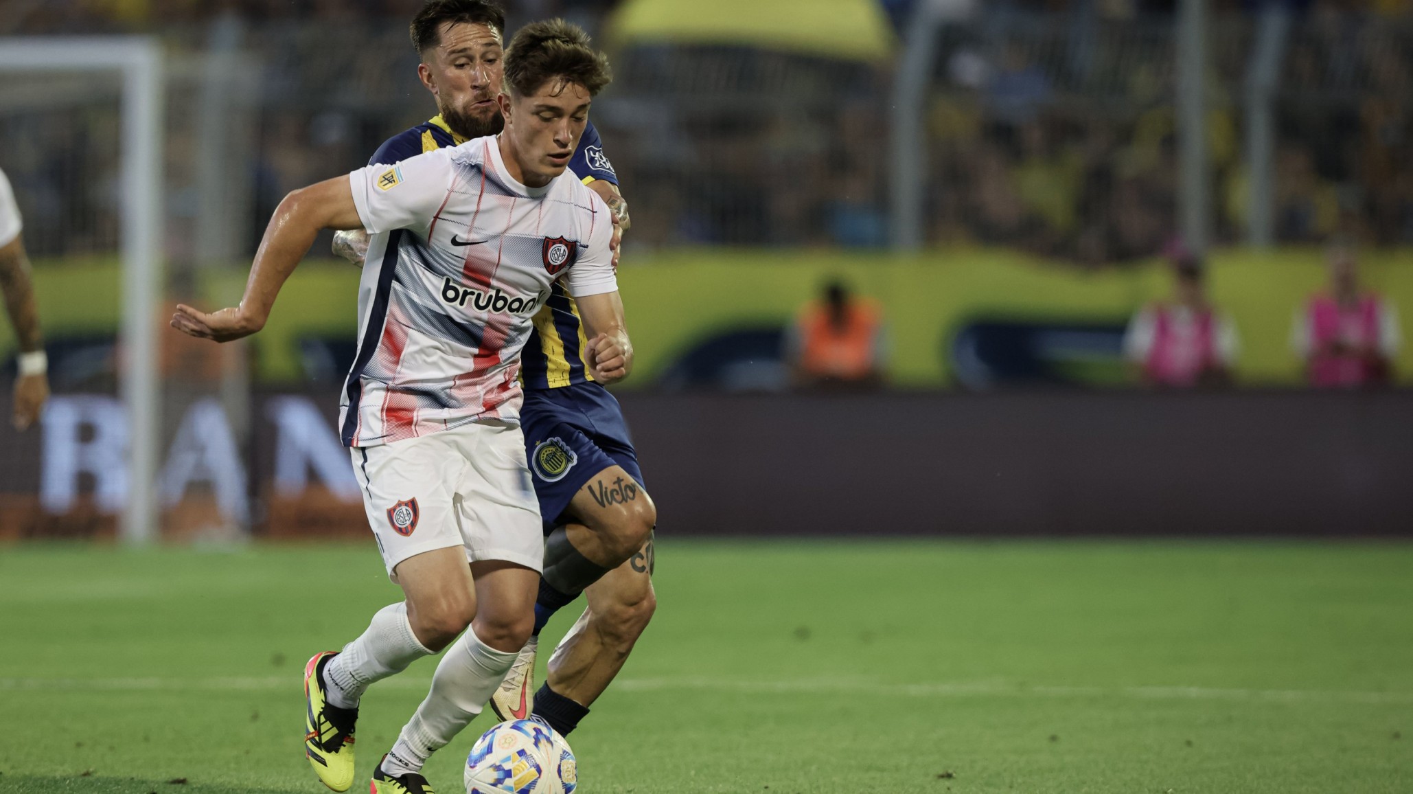 San Lorenzo le ganó a Rosario Central en la vuelta de Russo al Gigante