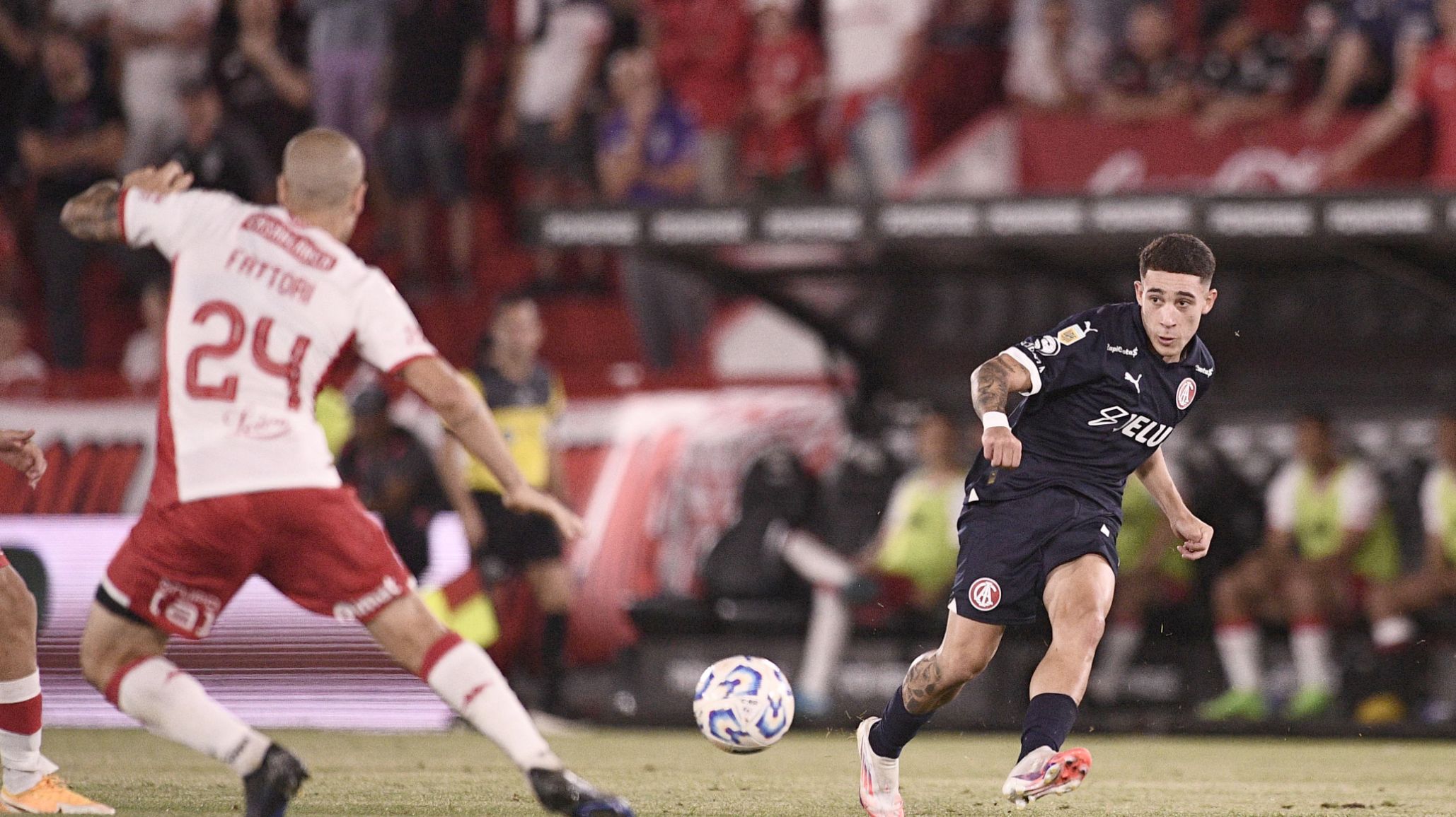 Huracán no perdonó a Independiente y le ganó 1 a 0