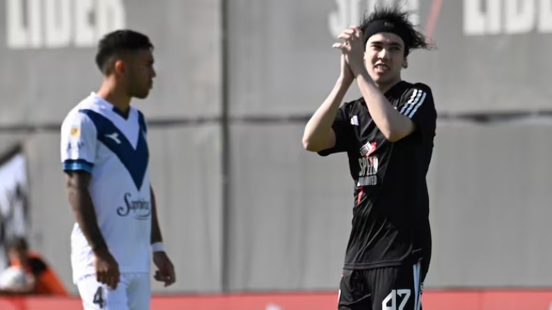 Braian Romero criticó el debut de Spreen en Deportivo Riestra: "Una falta de respeto al fútbol"