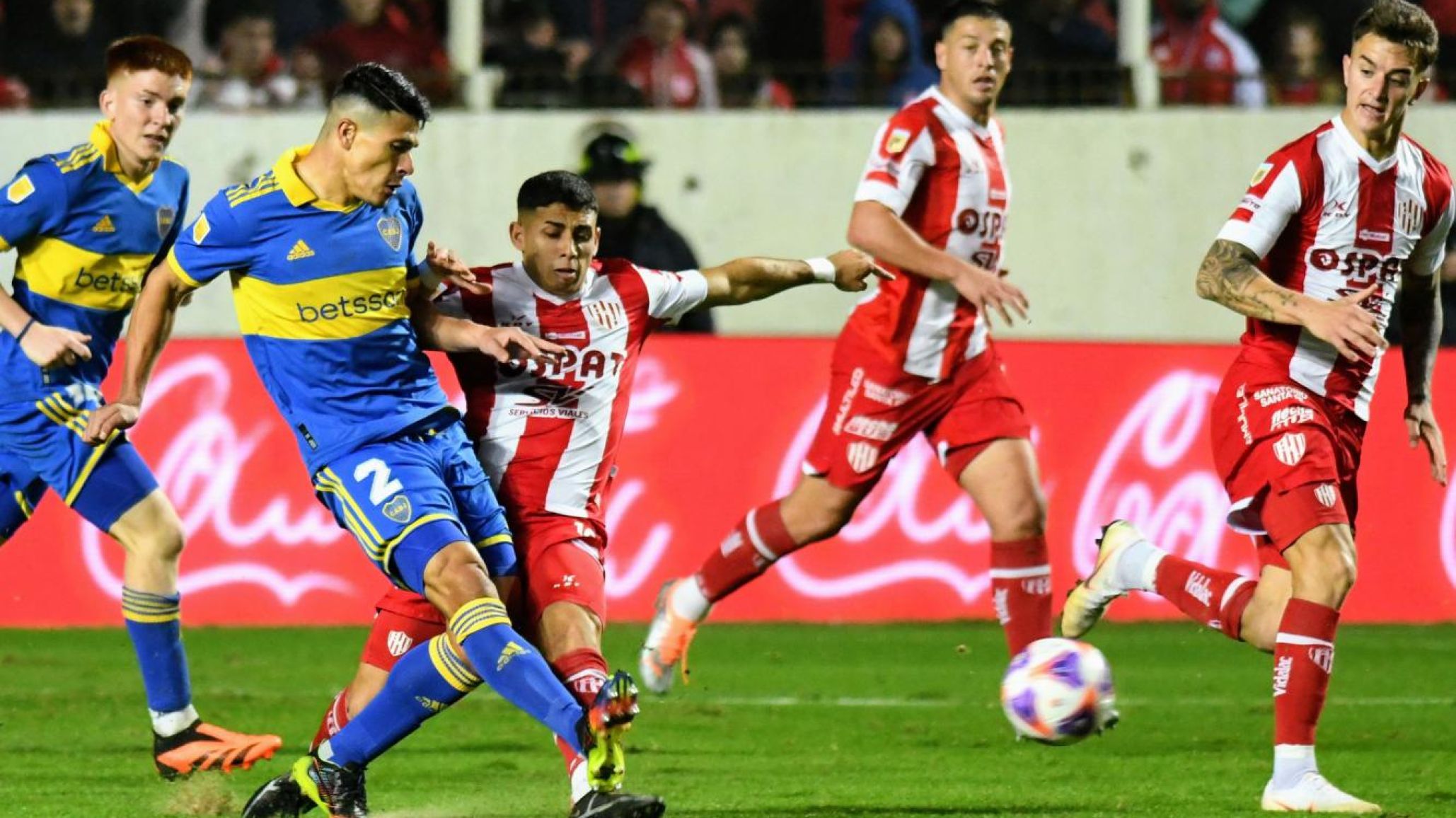 Boca recibe a Unión en La Bombonera