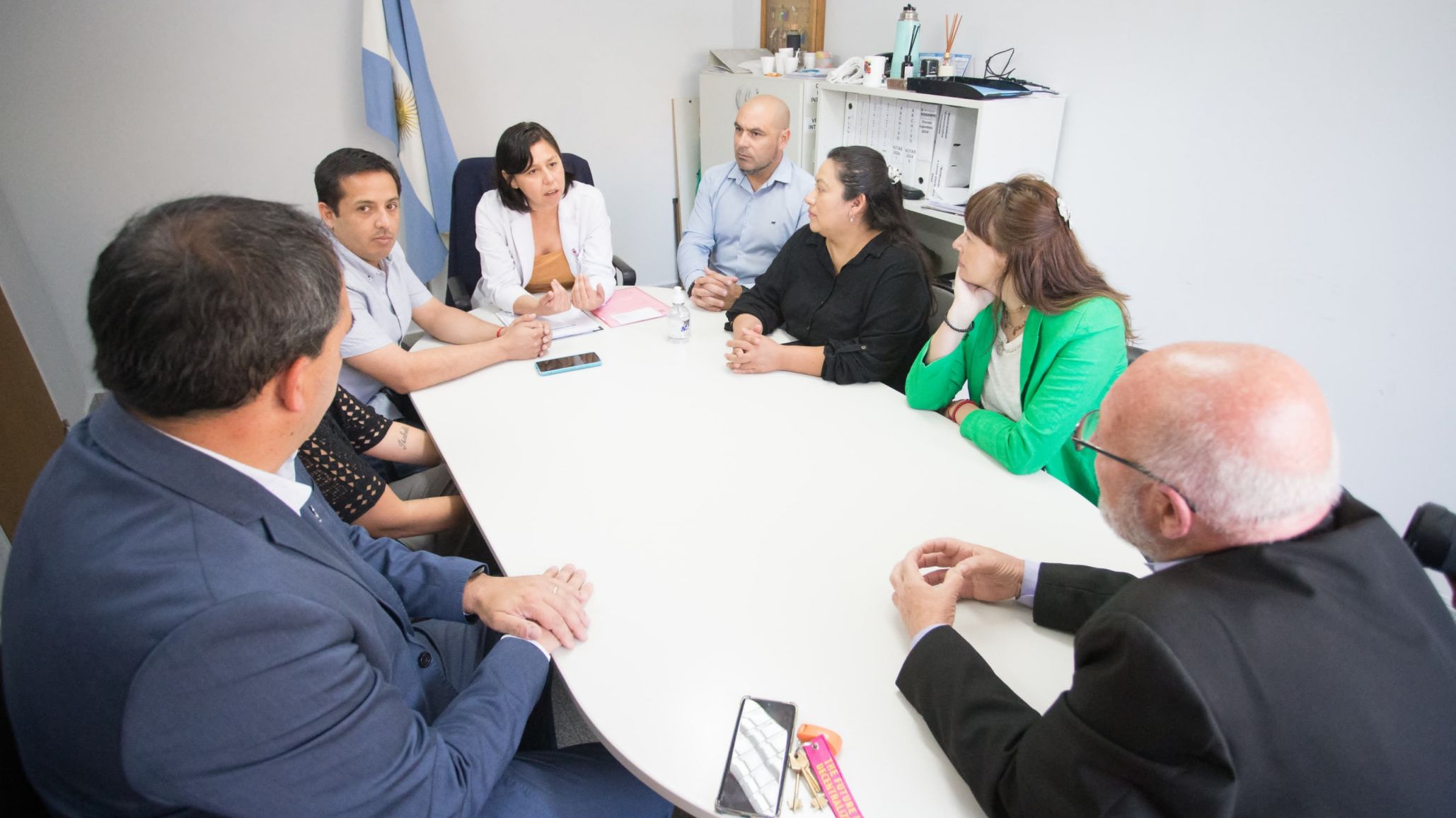 Sampaoli y Concejales se reunieron con la directora del Hospital Regional