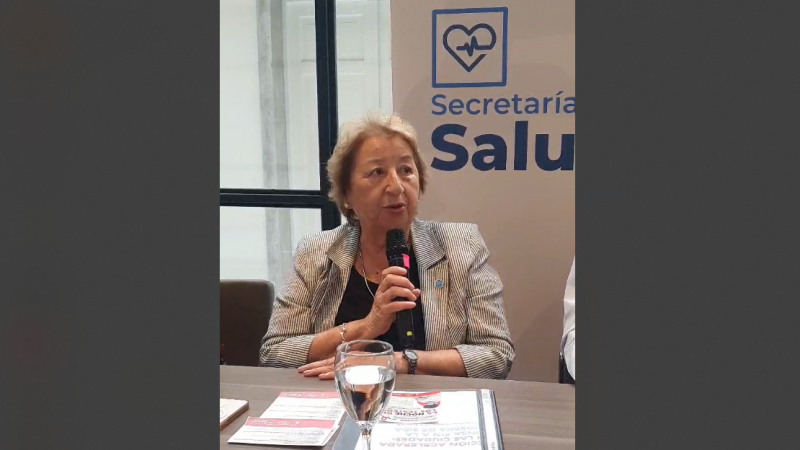 Lidia Blanco: "La universidad se suma a la lucha contra el SIDA con 45 voluntarios"