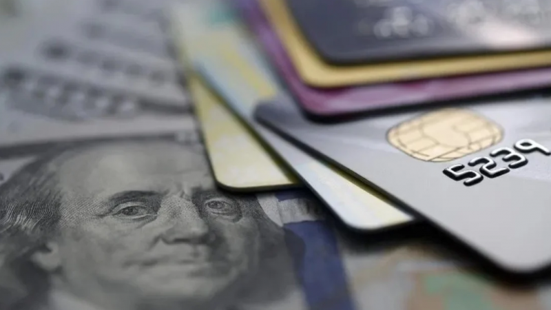 Sebastián Aguirre: "La reducción del impuesto país beneficia a los consumidores, pero aún faltan medidas"