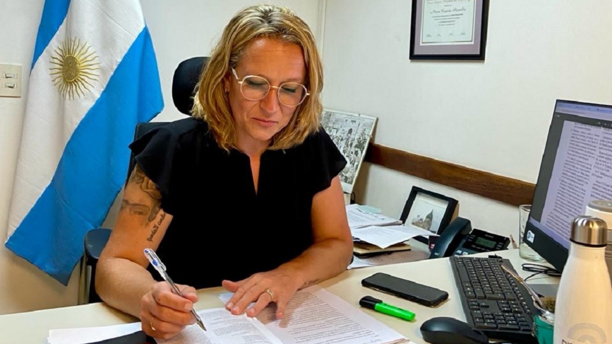 "Se busca encontrar límites": Alianello aboga por la prohibición de publicidad de apuestas online