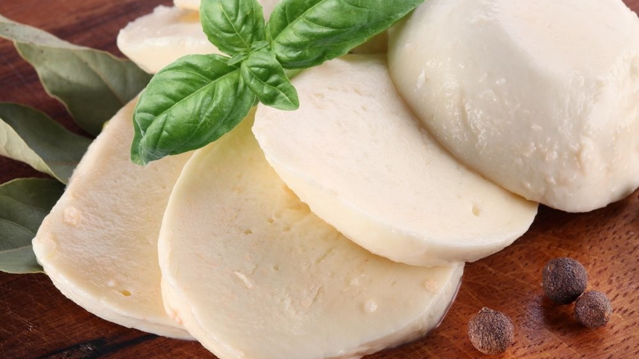 ANMAT prohibió la venta de un queso mozzarella por irregularidades