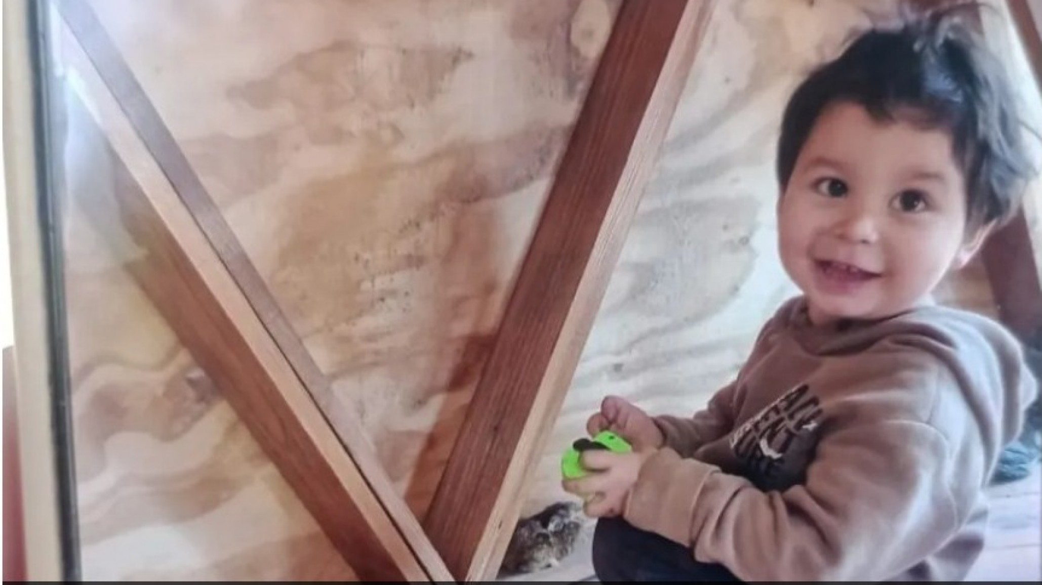 Desesperada búsqueda de Bautista, un nene desaparecido en el lago Gutiérrez