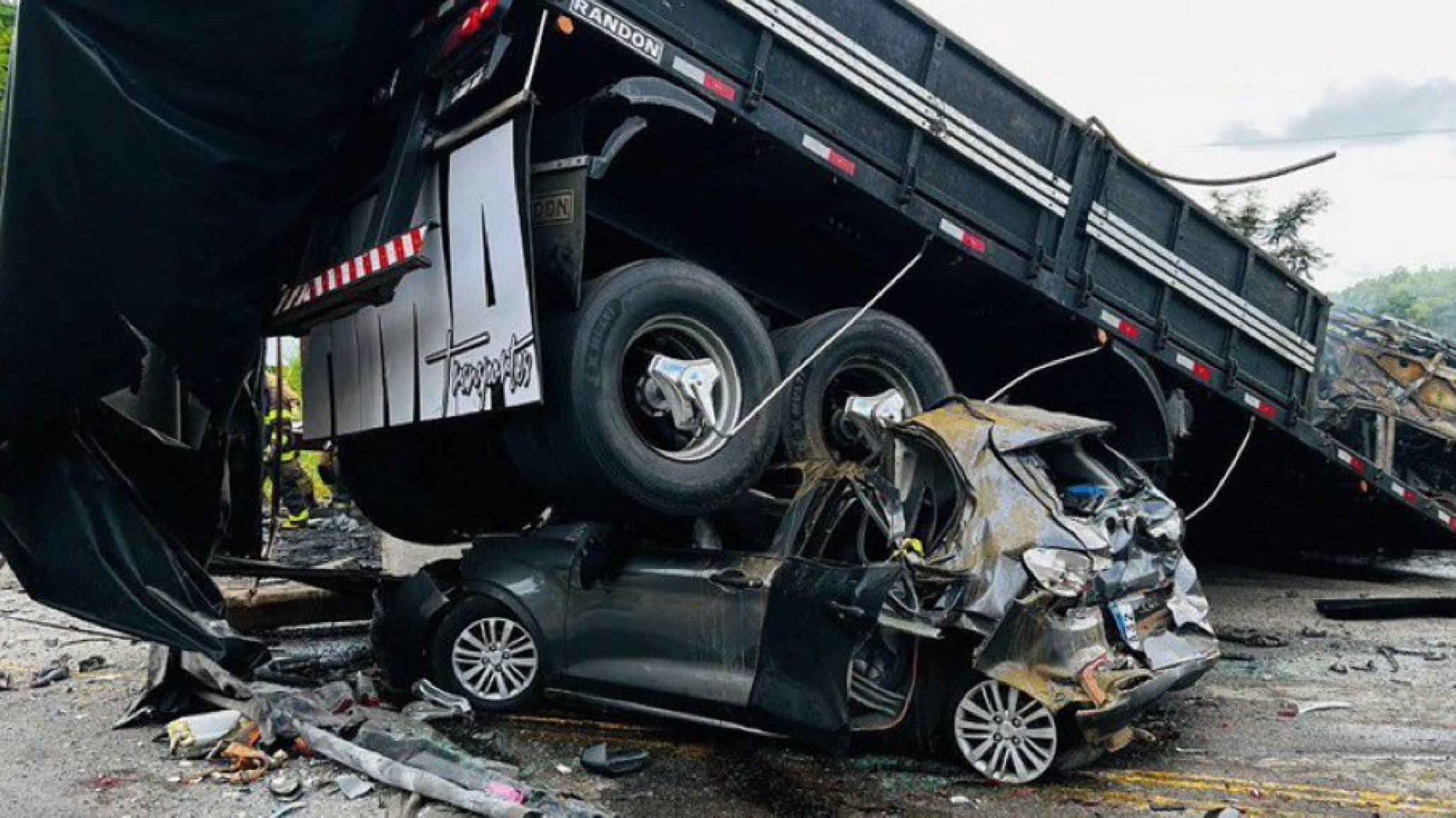 Brutal accidente en Brasil: 38 muertos y varios heridos en un choque múltiple