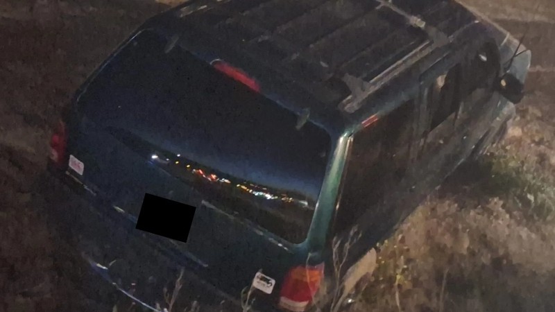 Accidente en el camino Roque González: una camioneta terminó contra el cerro