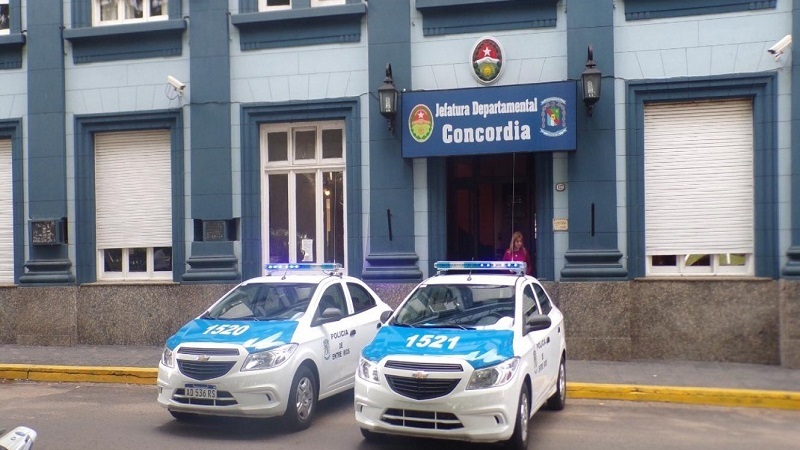 Brutal ataque en Concordia: apuñaló al nuevo novio de su ex pareja mientras dormía