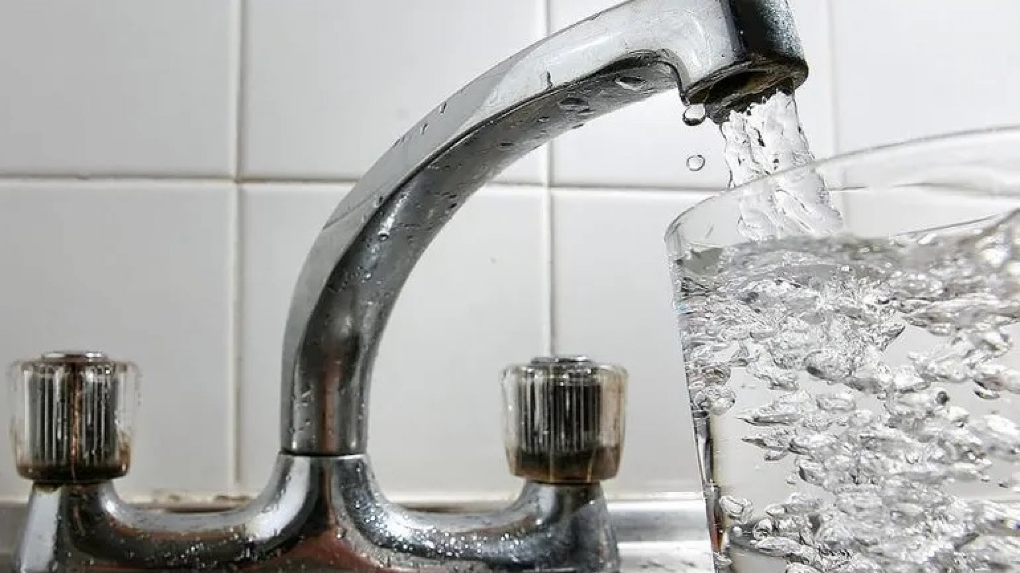 Se normalizará el servicio de agua en zona sur y centro este domingo al mediodía