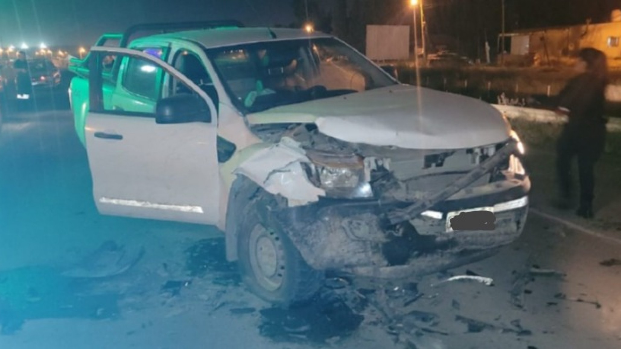 Choque en Ruta 3 dejó a los ocupantes de una camioneta y un Duster con golpes, incluida una menor