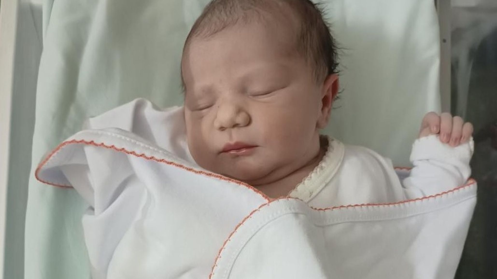Bianca es la primera niña del año en Comodoro